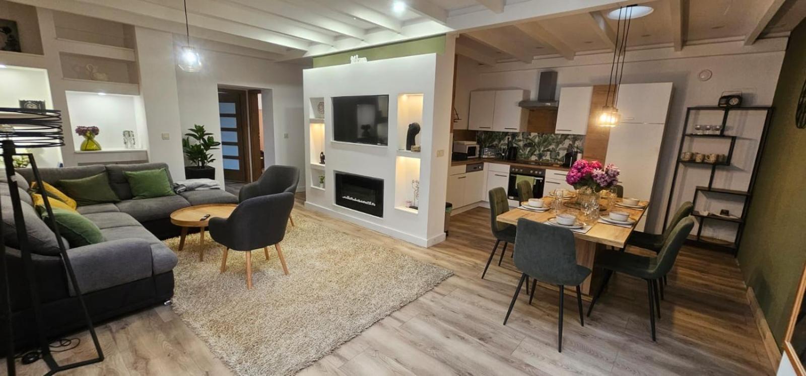 Peterfia Boutique Apartments Ντέμπρετσεν Εξωτερικό φωτογραφία